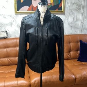 Leather bomber Jacket. Calvin Klein. Black . Small